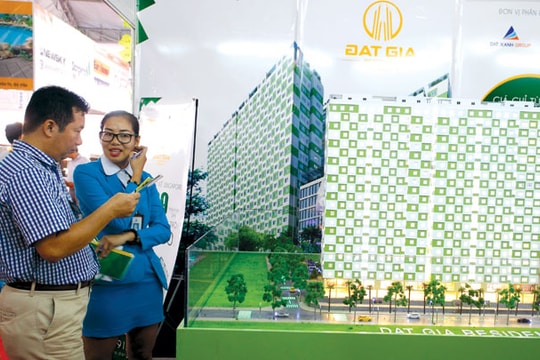 Ngân hàng cho vay BĐS: Ấm mặt, lạnh lòng