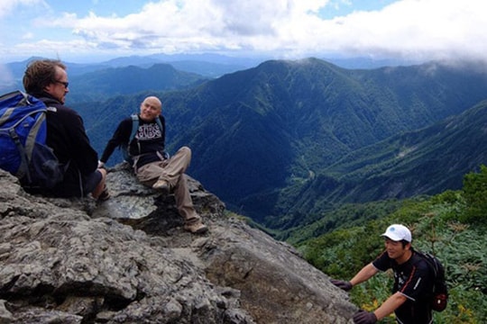 Team building mạo hiểm như "đại gia" thương mại điện tử Nhật