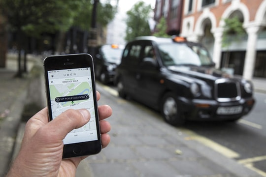 Nở rộ ứng dụng gọi xe qua smartphone