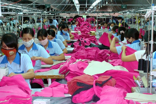 Chỉ số PMI tháng 10 của Việt Nam tăng trưởng trở lại