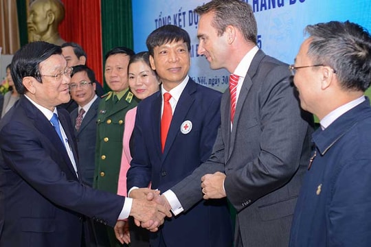 FrieslandCampina Việt Nam được Chủ tịch nước tặng thư khen