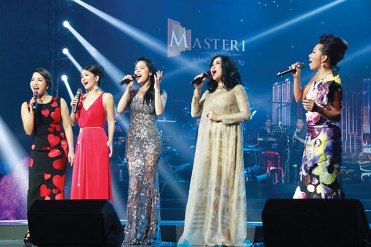 Diva nhạc Việt: Một quá vãng cần quên lãng