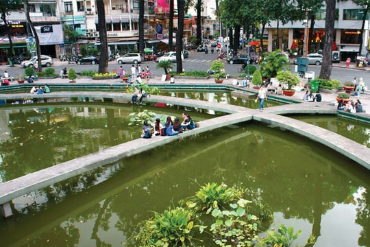 Người trẻ loay hoay giữa các giá trị