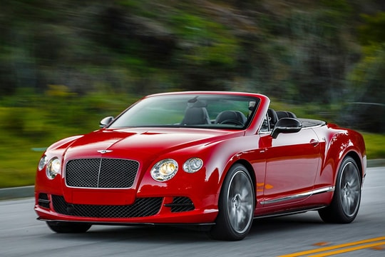 Financial Times: Thị trường ô tô Việt Nam ngày càng "hút" giới đầu tư