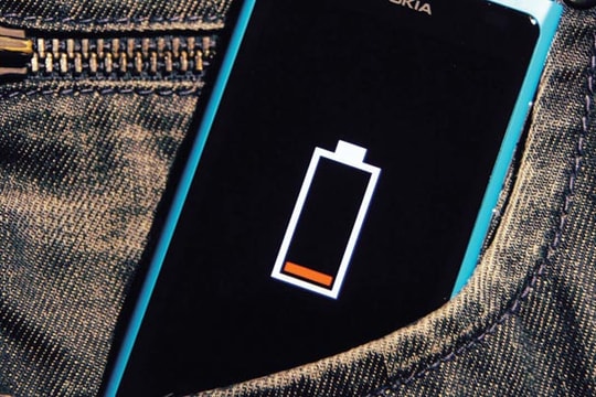 Đấu trường dung lượng pin smartphone