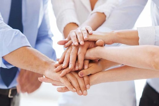 Văn hóa mở: Ở đây, lúc này...