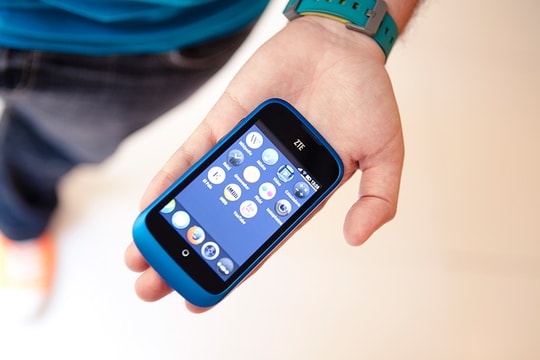 Sắm Tết với smartphone giá mềm