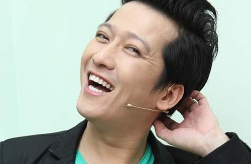 Danh hài Trường Giang mở cửa đón học sinh nghèo hiếu học