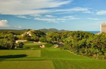 The Bluffs Hồ Tràm Strip vào danh sách CLB Golf thế giới