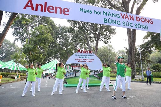 Chương trình “Năng vận động, bừng sức sống” cho phụ nữ trên 40 tuổi