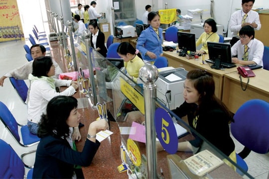 HSBC: Lãi suất chưa tăng đến giữa năm 2017