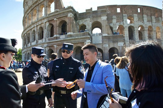 Đi Ý nên biết tiếng... Hoa