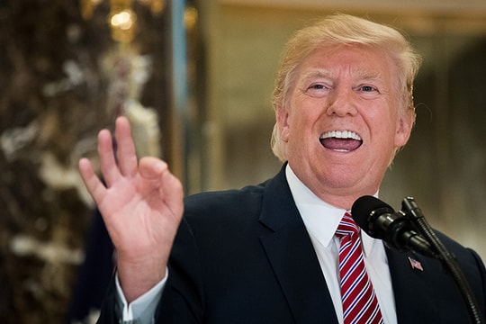 Học Donald Trump xây dựng lòng trung thành của khách hàng