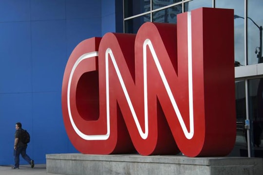 Bước chuyển mình của các hãng tin điện tử thế giới