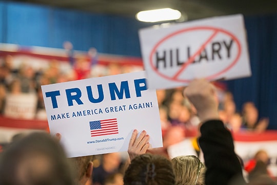 Mỹ: Bầu cử càng "nóng", kinh tế càng "lạnh"