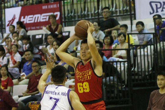 Saigon Heat thắng ngoạn mục tại VBA 2016
