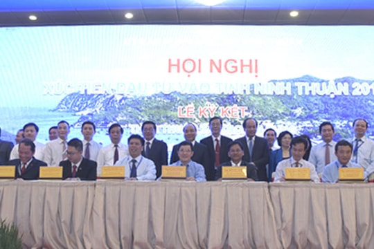 Ninh Thuận ký kết hợp tác chiến lược với Tập đoàn Hoa Sen