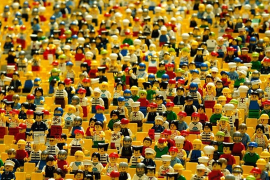 Hãng đồ chơi Lego: Áp lực vì... tăng trưởng quá nhanh