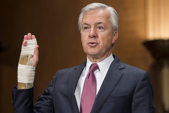 Diễn biến mới nhất vụ "bê bối" ngân hàng Wells Fargo