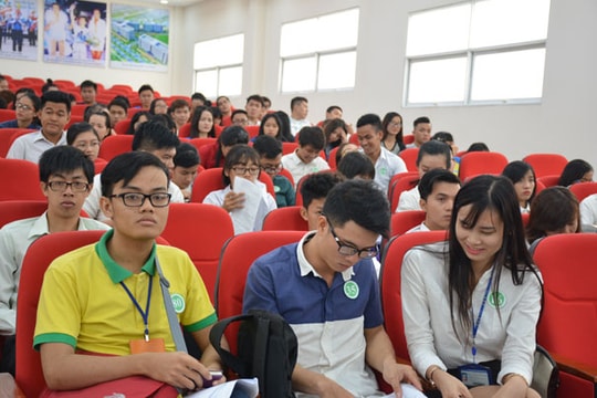 Hội thi "Hướng dẫn viên du lịch giỏi TP. HCM mở rộng 2016"