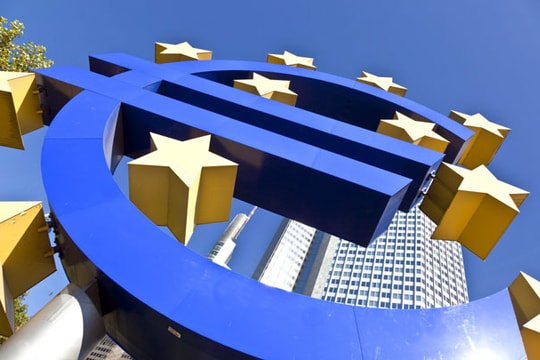 ECB cho nhiều ngân hàng thuộc Eurozone vay 51 tỷ USD