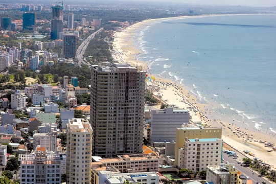 Biển vàng nhiễm bẩn