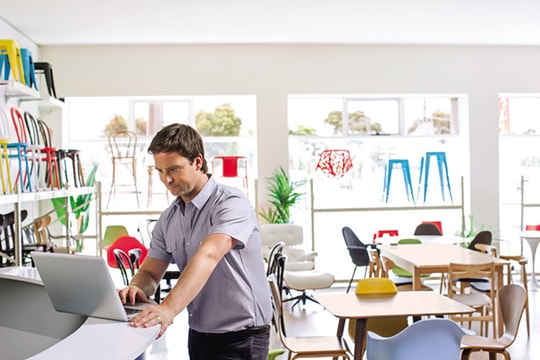 Kinh doanh trực tuyến tạo hiệu quả lớn cho SME