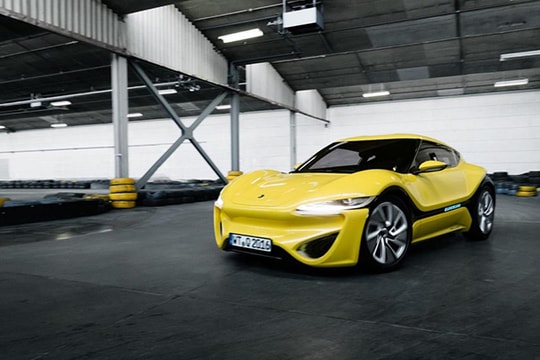 Quantino - mẫu xe vận hành bằng nước muối