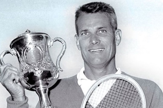 Vĩnh biệt tay vợt huyền thoại Gardnar Mulloy