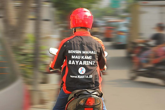 Startup “chạy quảng cáo” với xe máy