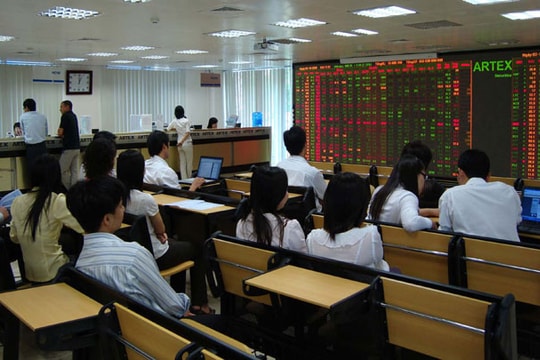 TTCK ngày 7/2: Xu hướng tăng giá quay trở lại