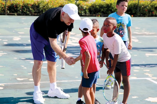 Tình bạn Mỹ - Cuba từ sân chơi quần vợt