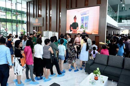 Hơn 1.000 khách hàng tham quan nhà mẫu The Western Capital