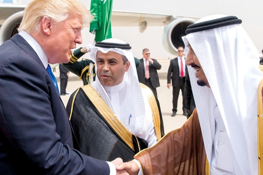 Trung Đông - điểm nóng đầu tư mới của Mỹ và Trung Quốc