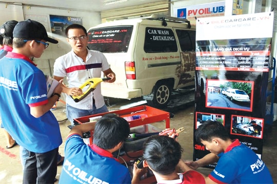 Khởi nghiệp với chăm sóc "xế hộp" tại nhà