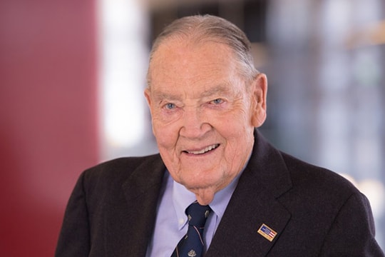 Học đầu tư từ người sáng lập quỹ Vanguard