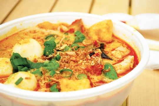 Laksa – món ngon Đông Nam Á