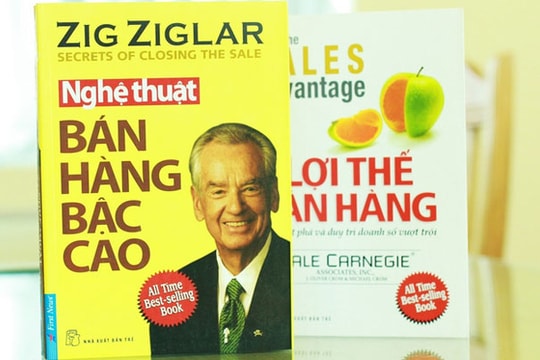 9 cuốn sách gối đầu giường của dân sales