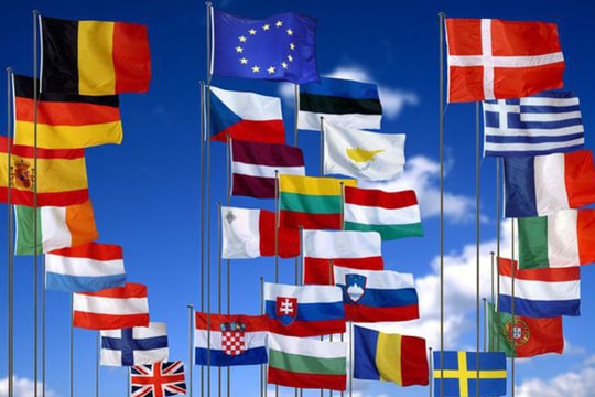 Giữ gìn "bản chất văn hóa", châu Âu bớt cởi mở với người nhập cư?