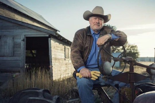 Nông dân vắt sữa bò thành ông chủ đế chế tỷ đô