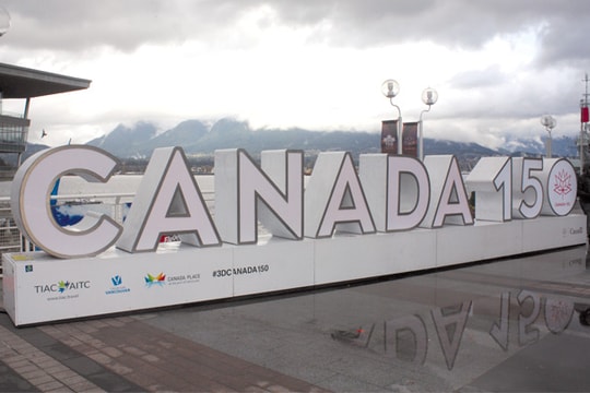 Bay đêm đến Vancouver