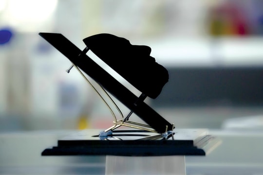 "Lỗ đen" Olympic 2018 từ vật liệu mới Vantablack