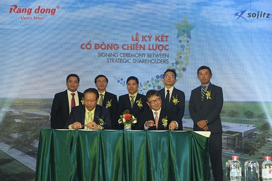 Nhựa Rạng Đông Long An ký kết hợp tác với Sojitz Planet