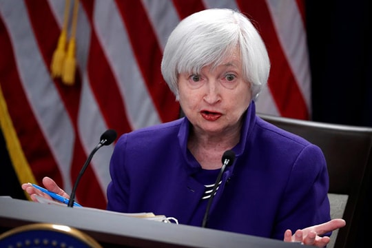 FED tiếp tục nâng lãi suất!