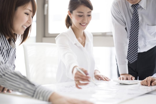 Doanh nghiệp Nhật vẫn lãi cao dù giảm giờ làm