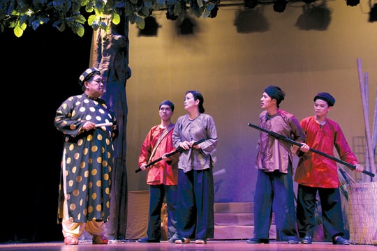 Sân khấu kịch chuẩn bị vở diễn Tết