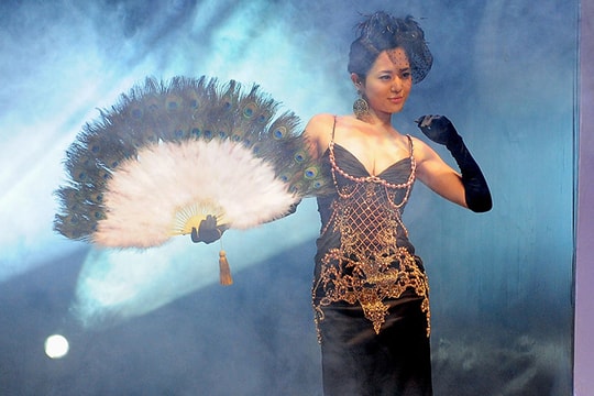 Trung Quốc: Giới trẻ học về giáo dục giới tính từ... phim khiêu dâm Nhật