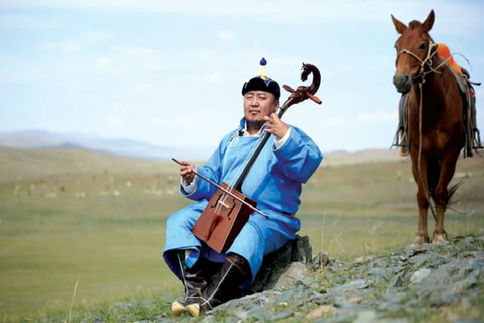 Opera Mông Cổ chinh phục thế giới