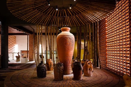 Làng gốm Thanh Hà: Nếp đất xưa giữa lòng hiện đại