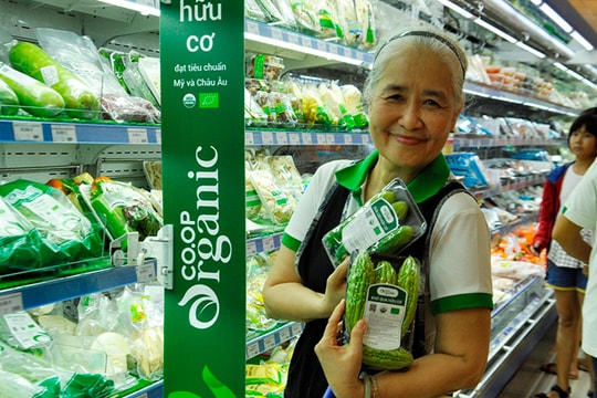 Co.opmart và Co.opXtra giảm giá hơn 5.000 sản phẩm Tết